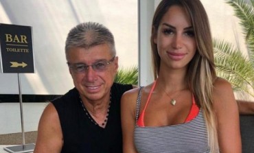 Saša Popović otkriva istinu o fotografiji na kojoj mu Iva Grgurić sjedi u krilu