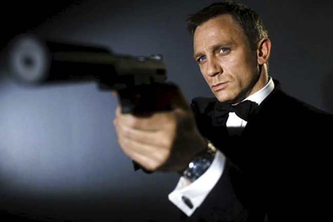 James Bond u problemu