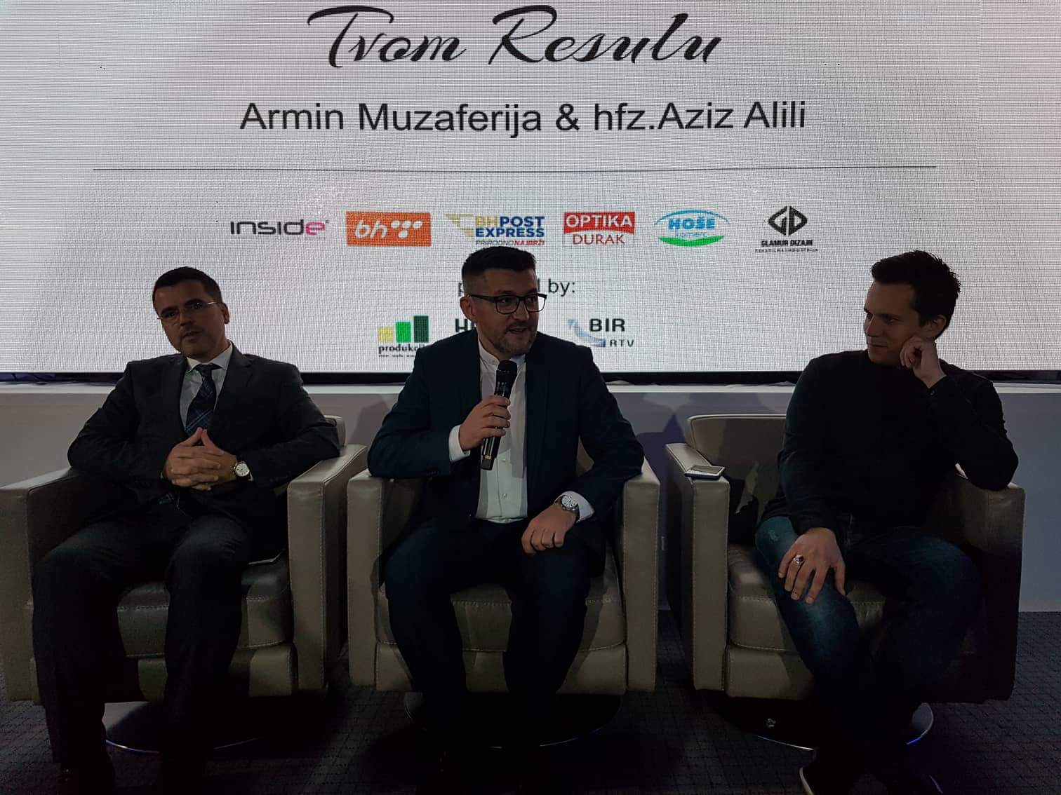 Armin Muzaferija i hafiz Aziz Alili predstavili spot i ilahiju „Tvom Resulu“ u Gazi Husrev-begovoj biblioteci u Sarajevu