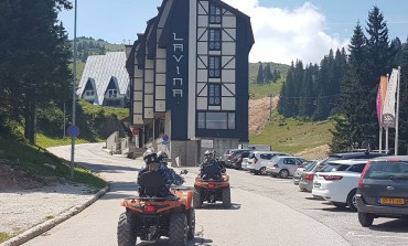 Jahorina „živi“ 365 dana - Turisti iz cijelog svijeta uživaju na olimpijskoj ljepotici, stigla 24 dodatna topa za snijeg i 40 lansera