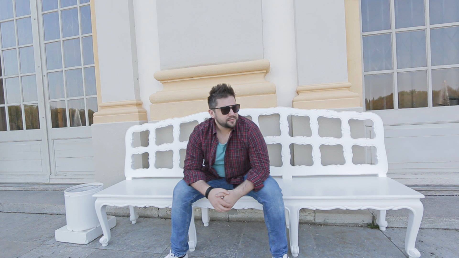 Dino Osmić se sa „Sudbinom“ vraća na estradu: Priča o ljubavi dobila epilog ekranizacijom u Tuzli, Srebreniku i Minhenu