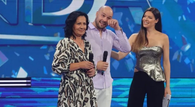Da li je ovo najemotivniji nastup u „Zvezdama Granda“? Majka takmičara rasplakala žiri (VIDEO)